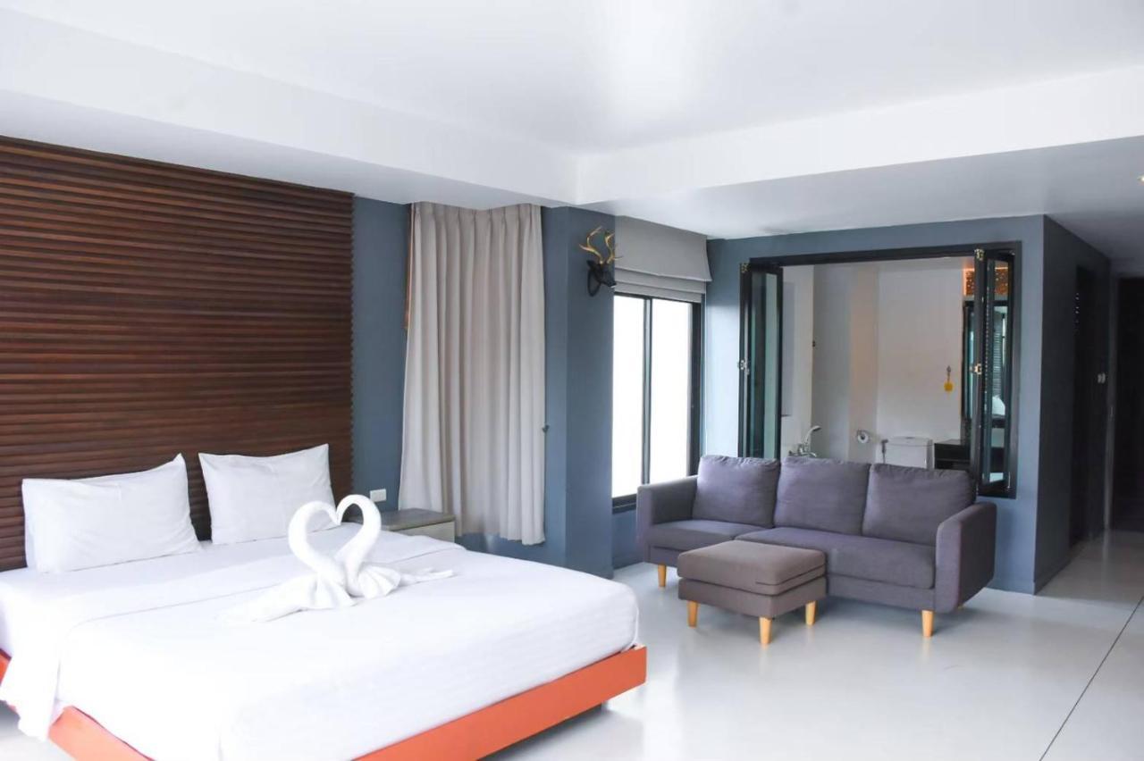 Coco Boutique Hotel Patong Buitenkant foto