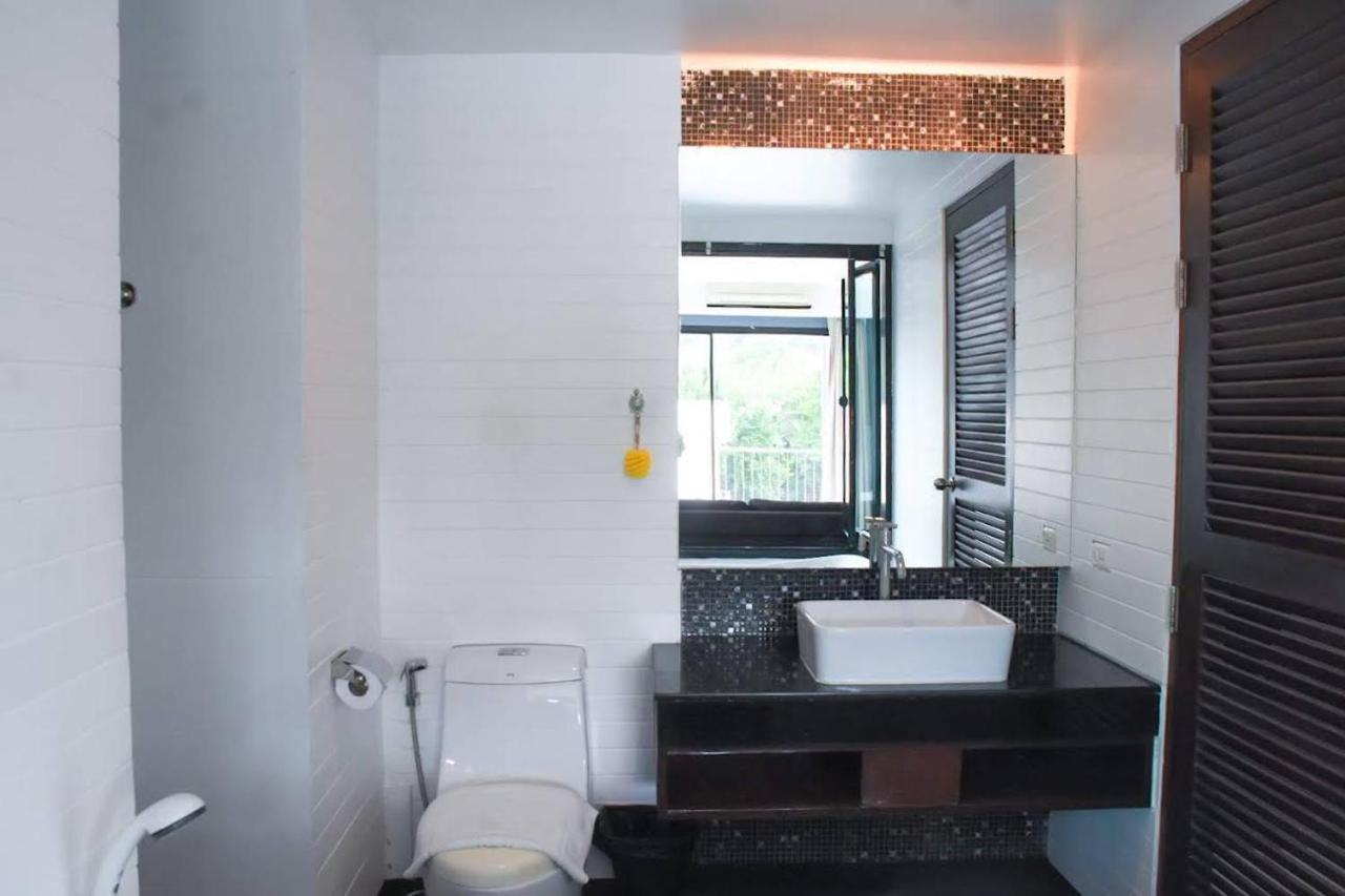 Coco Boutique Hotel Patong Buitenkant foto